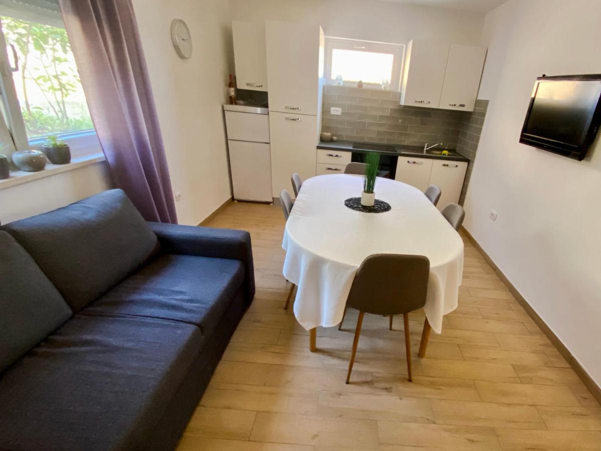 Apartments Sandra, Duboka 22, Duboka, Klek Экстерьер фото