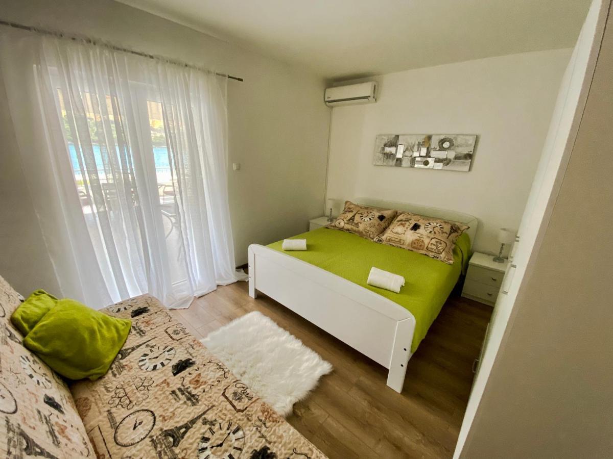 Apartments Sandra, Duboka 22, Duboka, Klek Экстерьер фото
